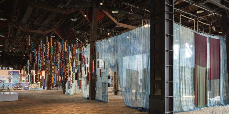 Renowned Tongan artist Sopolemalama Filipe Tohi honoured with prestigious doctorate – Kaniva Tonga News