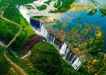 Zimbabwe’s economy crashed – so how do citizens still cling to myths of urban and economic success? – The Conversation