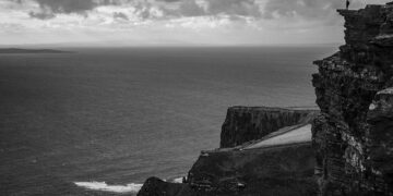 Ireland: Provinces’ contributions to national contracts to increase from 30% to 40% – BBC