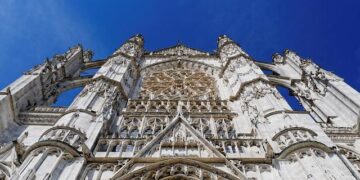 Where Garcelle Beauvais’ Relationship With Sutton Stracke Stands Today – entertainmentnow.com