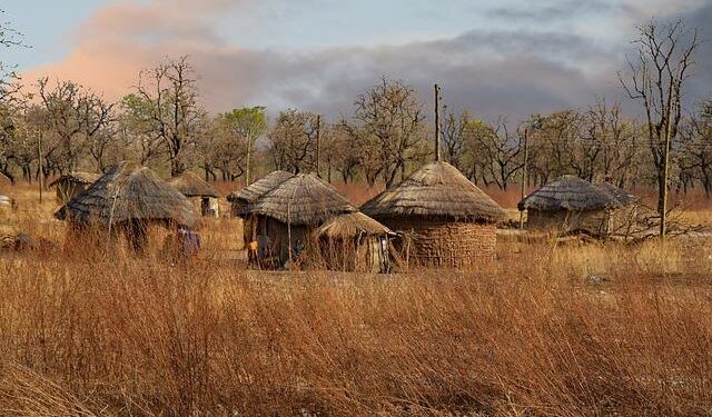 Ghana gold: Foreigners ordered to exit local trading market to boost revenue – BBC