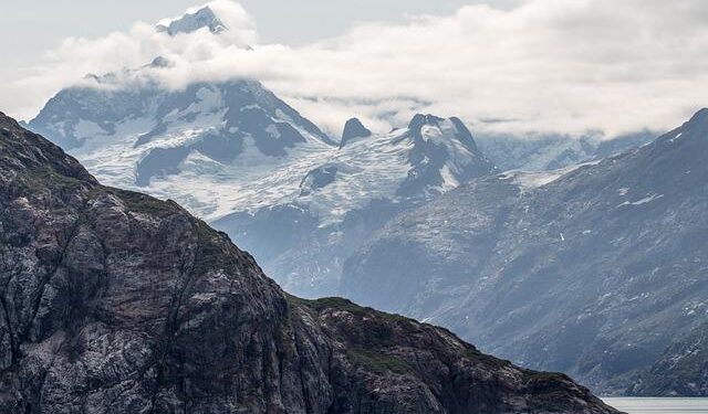 Alaska car club celebrates American Samoa flag day – Alaska’s News Source