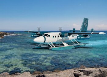 Retrofitted Twin Otter returns to skies – Samoa Observer