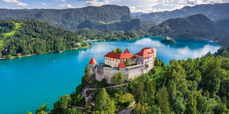 Slovenia faces indirect hit from U.S. tariffs – c-bank – SeeNews