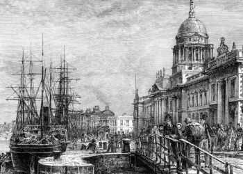 Review: ‘Translations’ at Writers Theatre plumbs the depths of a story of 19th century Ireland – Chicago Tribune