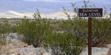 Rising sea levels threaten the Seychelles – VOA – Voice of America English News