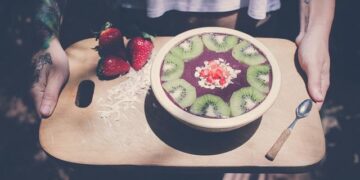 UBS has no intention of leaving Switzerland, compliance chief says – Reuters