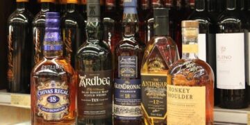 ‘It’s a huge blow to Scotland’s whisky industry’ – BBC
