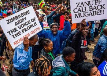 Zimbabwe anti-Mnangagwa protest: 95 arrests after demonstration calling for president to resign – BBC