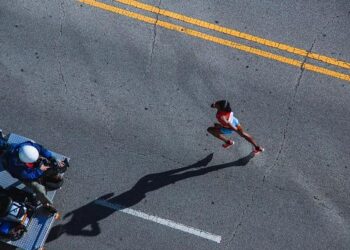 WATCH: Boston Embraces Fitness at the 129th Bank of America Boston Marathon Expo – BU News Service