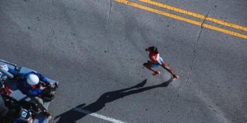 WATCH: Boston Embraces Fitness at the 129th Bank of America Boston Marathon Expo – BU News Service