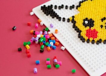 Hamas delegation head to Egypt to discuss Gaza truce as Israeli strikes continue – Yahoo News UK