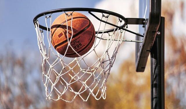 Boys’ Basketball: San Marino Fights Back Against Hoover in Nonleague Contest – Outlook Newspapers