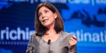 With Nikki Upshaw’s exit, Del Rio takes on Oceania sales oversight – Seatrade Cruise News