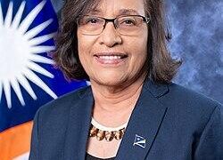 Marshall Islands President, UH alumna, honored with Women of Impact Award – University of Hawaii System