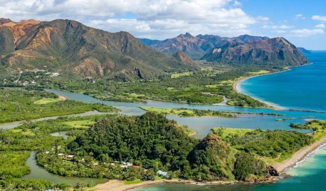 Violence erupts again on French Pacific territory of New Caledonia – VOA – Voice of America English News