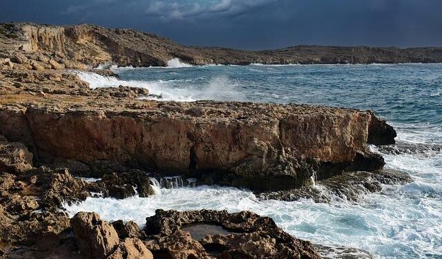 Cyprus “unequivocally condemns” the terrorist attack that left at least 27 dead in Jammu and Kashmir – Greek City Times