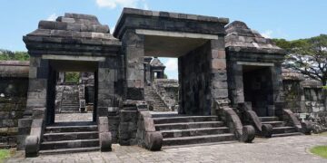 Duma Boko Leads Botswana After a Historic Victory – Harvard Law School