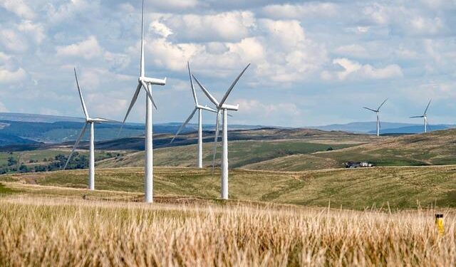 Spain hits first weekday of 100% renewable power on national grid – pv magazine International