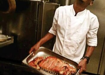 ‘Painting was my final act of defiance’: how a chef from war-torn Eritrea wowed the art world after his death – The Guardian