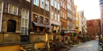 Poland’s suspension of asylum rights “correct under EU law”, says European Commissioner – Notes From Poland