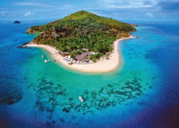 Fiji and New Zealand win HSBC SVNS Singapore – World Rugby