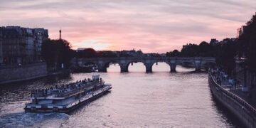 U.K. stocks higher at close of trade; Investing.com United Kingdom 100 up 0.04% By Investing.com – Investing.com