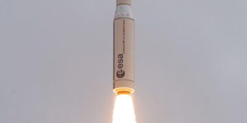 Vega-C rocket launches European forest-monitoring ‘Biomass’ satellite to orbit (video) – Space