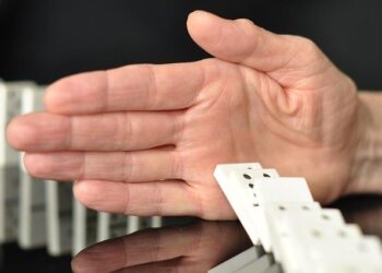 Corruption cops continue checking election campaigning in Latvia / Article – LSM