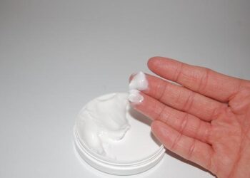 Exploring traditional cosmetic flora from Comoros islands: An ethnobotanical survey in Mayotte – ScienceDirect.com