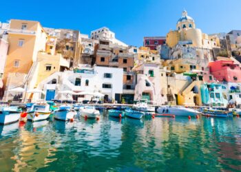 Italian island with perfect ‘little Tahiti’ beach gets new direct UK route – MSN