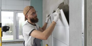 Power gradually returns to Spain, Portugal as cause of blackout remains unknown – France 24