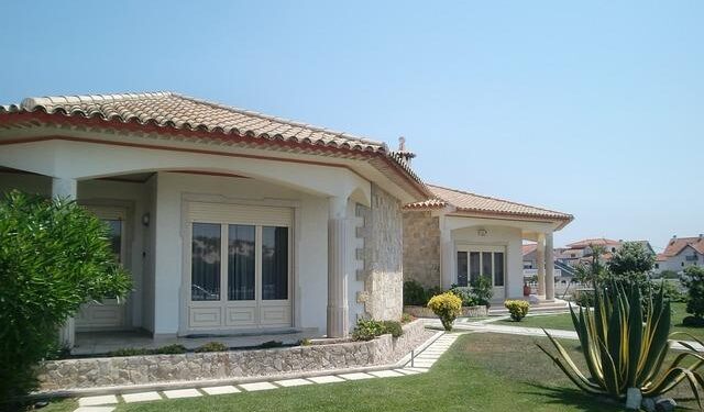 Vanderpump Villa’s Marciano Addresses Mormon Wives Drama at Reunion – Us Weekly