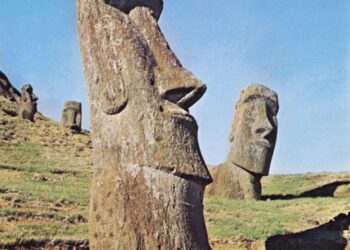 New evidence challenges the story of Easter Island’s collapse – futurity.org