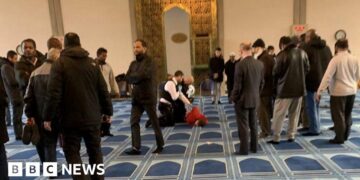 France: Mosque stabbing suspect surrenders in Italy – DW