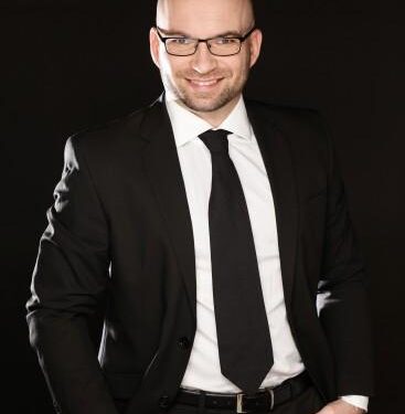 Sieradzki Out-Touches Masiuk For 100 Free Gold On Final Night In Poland – SwimSwam