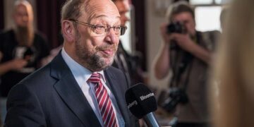 Female election candidates seek ‘power to change’ Kiribati male-dominated politics – BenarNews