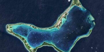 UK gives sovereignty of the Chagos Islands to Mauritius. The US base on Diego Garcia stays – AP News