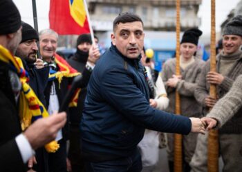 Romania election: Will a right-wing extremist top the poll? – DW