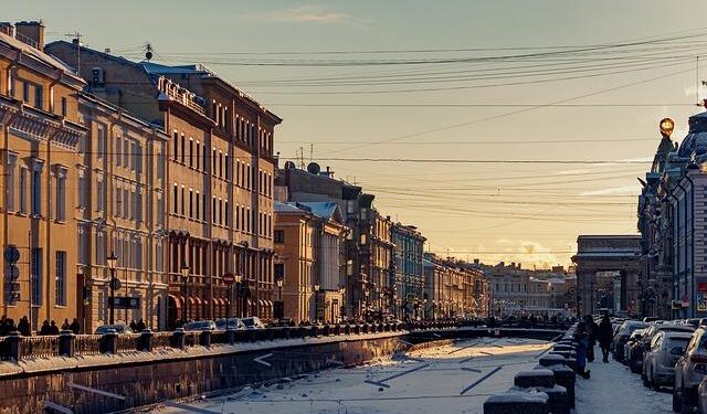 Russia builds up military presence near Finland’s border – WSJ – Euromaidan Press