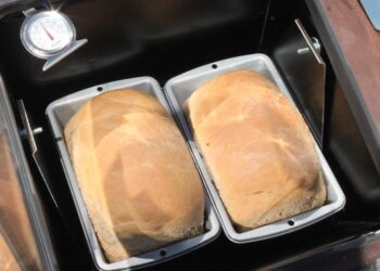 Solar baked bread from Lesotho – DW
