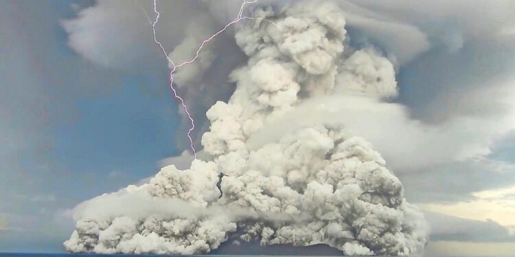 The Tonga Eruption Left Deep-Sea Life Buried in Ash – eos.org