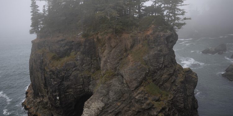 The eerie island that’s one of the world’s most isolated home to just 50 people – Daily Express