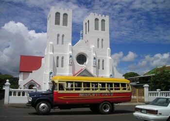 The Samoa & American Samoa New Year Shuffle: Sort Of Tempting – One Mile at a Time