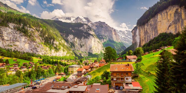 Switzerland to ban Hamas from May 15 – SWI swissinfo.ch