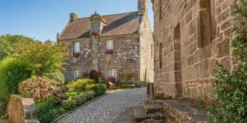 France has sided with Morocco on the Western Sahara. How might Algeria respond? – Atlantic Council