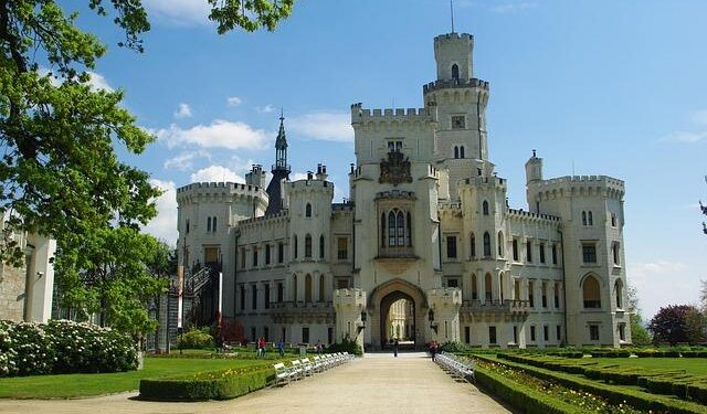 Highlights: Czechia 2-1 Faroe Islands | Highlights | European Qualifiers – UEFA.com