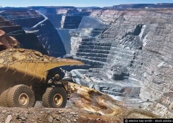 Shootouts over gold mine kill 30 in Papua New Guinea – BBC