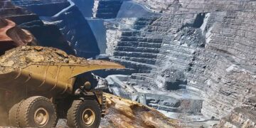Shootouts over gold mine kill 30 in Papua New Guinea – BBC