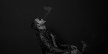 Black smoke signals no pope elected in conclave’s 1st voting round – National Catholic Reporter